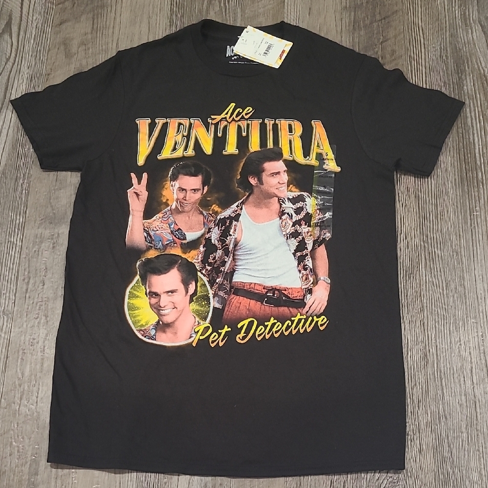 Ace Ventura Pet Detective Inspired T-Shirt Size Small
